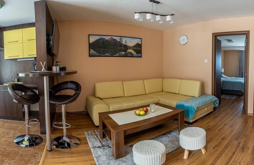 Velky Slavkov House | Apartment Eric 11 D
