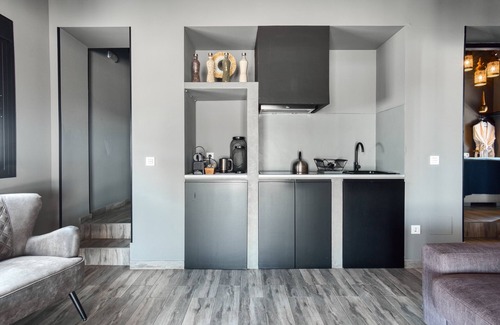 Formentera de Segura Apartment | Apartment 'La Vuelta 4' with Mountain View, Wi-Fi and Air Conditioning