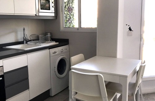 Els Arenals del Sol Apartment | Apartment in 1st line of the beach in Arenales