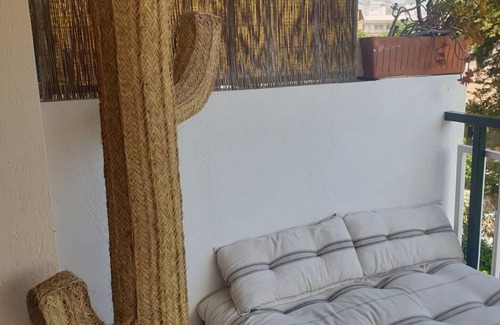 Vilanova I la Geltru Condo | Apartment with large terrace and less than 50 meters from the beach