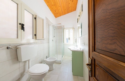 Old Town Apartment | Apartment 'Ester' close to the Beach with Balcony & Wi-Fi