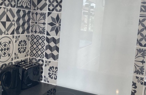 Tarbes Apartment | Apartment-Exclusive-Wet room-Countryside view