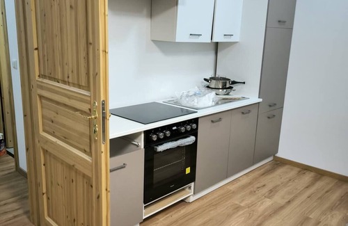 Ruesselsheim Apartment | Apartment for 4-6 persons with balcony in the shopping center