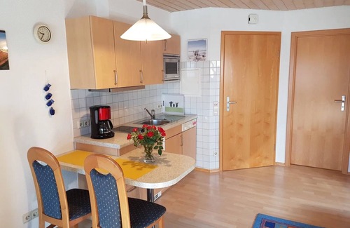 Unteruhldingen Apartment | Apartment 'Ferienwohnung Herter 1' with Lake View, Balcony and Wi-Fi