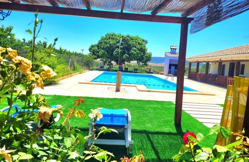 Caravaca de la Cruz Apartment | Apartment 'Fraskito 2' with Mountain View, Wi-Fi and Air Conditioning