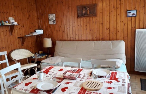 Thollon-les-Memises Apartment | Apartment/flat - Thollon les mesmises
