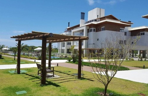 Campeche Leste Apartment | Apartment Facing the Sea, Florianopolis, Praia do Campeche