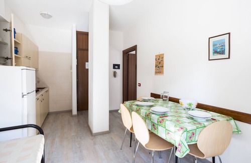 Eraclea Mare House | Apartment facing pine forest pool 3 max 4 people - with pool wi-fi
