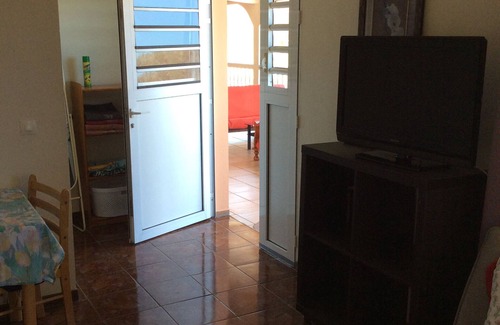 Bellefontaine Apartment | APARTMENT FACING THE CARIBBEAN SEA CALM AND SUNNY