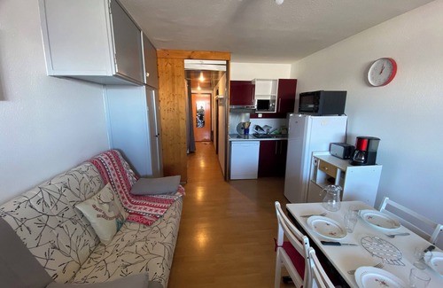 Eyne 2600 Apartment | Apartment facing the mountains -la Belle étoile