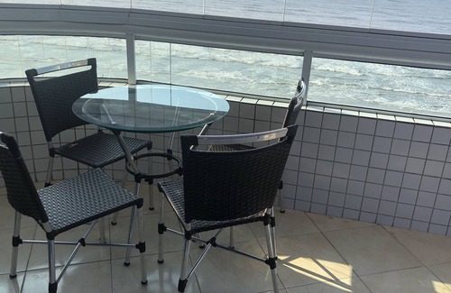 Balneario Paqueta Apartment | Apartment facing the sea with barbecue on the balcony, 2 parking spaces, 3 bedrooms