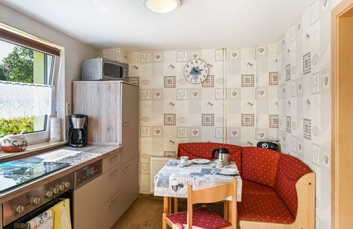 Muritz Apartment | Apartment 'Familie Perlik' with Wi-Fi