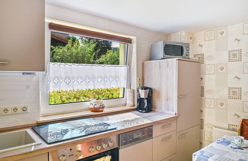 Muritz Apartment | Apartment 'Familie Perlik' with Wi-Fi