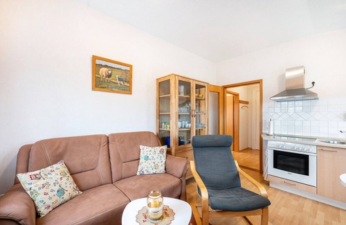 Dagebuell Apartment | Apartment 'Familienwohnung' with Shared Terrace, Shared Garden and Wi-Fi