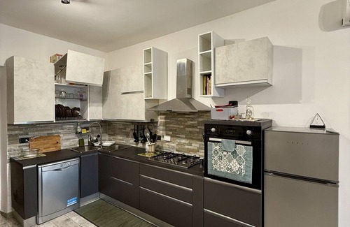 Fonte Nuova Apartment | Apartment-Family-Ensuite with Bath-Patio