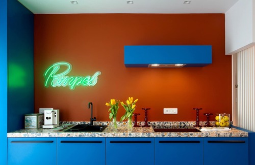 Pompei Apartment | Apartment 'Farella' with Mountain View, Wi-Fi and Air Conditioning