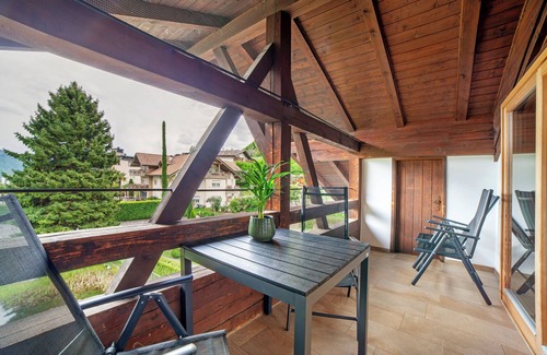Marlengo Apartment | Apartment 'Faselehof Amelia' with Mountain View, Shared Pool and Wi-Fi