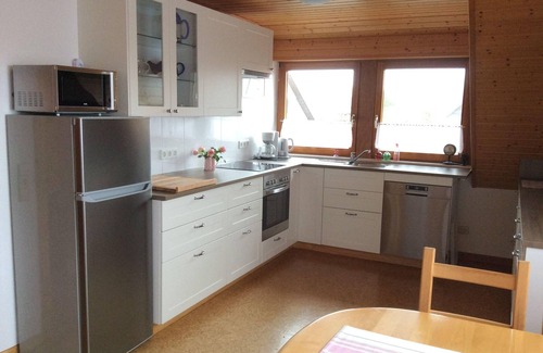 Grißheim Apartment | Apartment Ferienwohnung Lösch