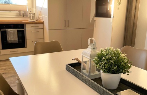 Steinbergkirche Apartment | Apartment 'Ferienwohnung Ankerleicht' with Shared Terrace, Shared Garden and Wi-Fi