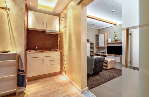 Hemslingen Apartment | Apartment 'Ferien Bei Sk-raumwelten' with Private Terrace and Wi-Fi