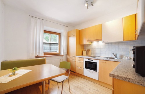 Burgusio Apartment | Apartment "Ferienwohnungen Zwick Maroles" with large south-facing balcony and panoramic view