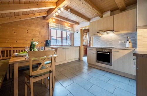 Vandoies Apartment | Apartment "Ferienhaus Pichlerhof" with Mountain View, Shared Garden & Wi-Fi