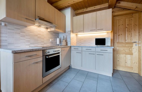 Vandoies Apartment | Apartment "Ferienhaus Pichlerhof" with Mountain View, Shared Garden & Wi-Fi
