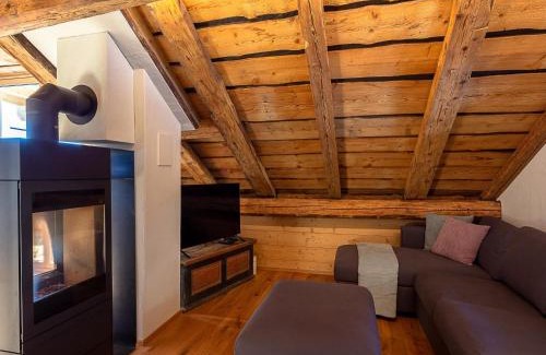 Vaz-Obervaz Apartment | Apartment Ferienhaus Tgioc by Interhome