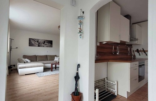 Gleidorf Apartment | Apartment 'Ferienwohnung Friedhoff, 80qm' with Mountain View, Private Terrace and Wi-Fi