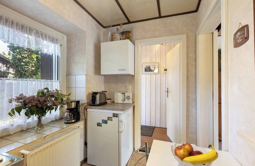 Mochow Apartment | Apartment 'Ferienwohnung Am Bloschk' with Shared Terrace, Shared Garden and Wi-Fi
