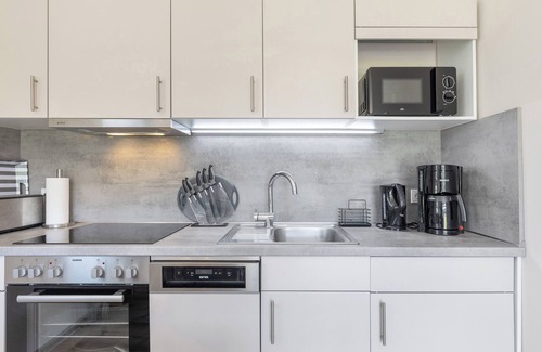 Joachimsthal Apartment | Apartment 'Ferienwohnung 2' with Shared Garden and Wi-Fi