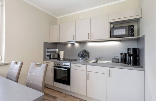 Joachimsthal Apartment | Apartment 'Ferienwohnung 4' with Shared Garden and Wi-Fi