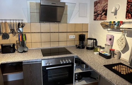 Witzenhausen Apartment | Apartment 'Ferienwohnung Kopf' with Wi-Fi