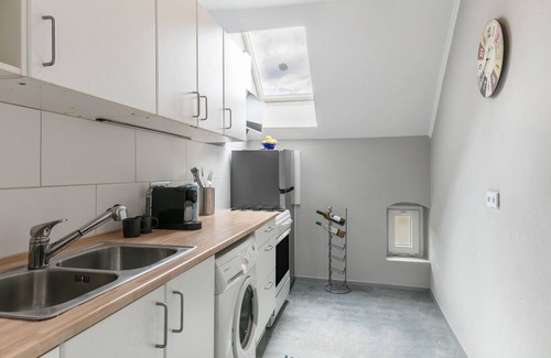 Klosterheide Apartment | Apartment 'Ferienwohnung Mit Großem Garten' with Shared Terrace, Shared Garden and Wi-Fi