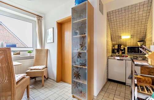 Suden Apartment | Apartment 'Ferienwohnung 'bi Uns To Hus' -' with Private Terrace, Private Garden and Wi-Fi