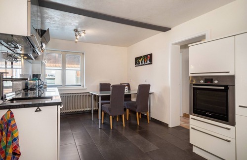 Ravensburg Apartment | Apartment 'Ferienwohnung Mit Balkon' with Shared Garden, Balcony and Wi-Fi
