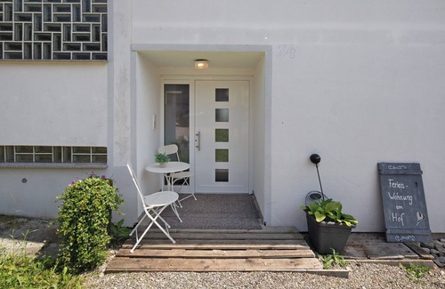 Zwiefalten Apartment | Apartment 'Ferienwohnung' with Wi-Fi
