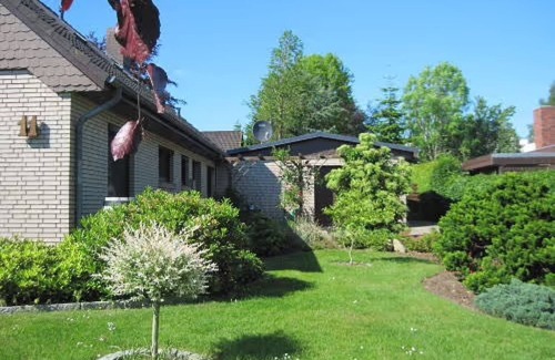 Drelsdorf Apartment | Apartment 'Ferienwohnung Hennig' with Private Garden and Wi-Fi