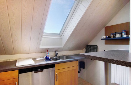 Halbemond Apartment | Apartment 'Ferienwohnung Rocker' with Wi-Fi