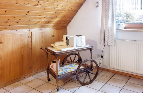 Loffingen Apartment | Apartment 'Ferienwohnung Birkenberger' with Mountain View, Balcony and Wi-Fi