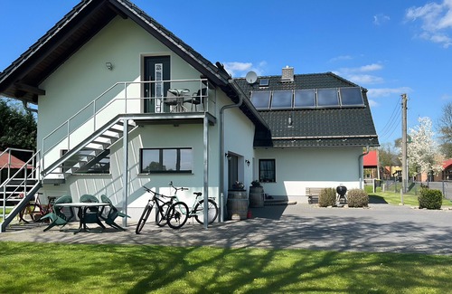 Schlepzig Apartment | Apartment 'Ferienwohnung Spreewald' with Private Terrace, Shared Garden and Wi-Fi