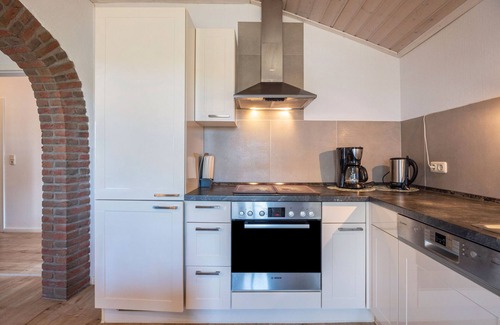 Bielenberg Apartment | Apartment 'Ferienwohnung 2' with Shared Garden and Wi-Fi