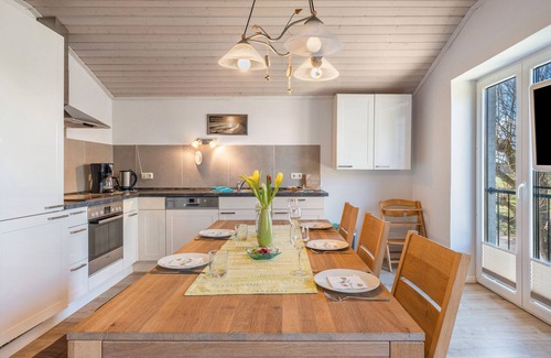 Bielenberg Apartment | Apartment 'Ferienwohnung 2' with Shared Garden and Wi-Fi