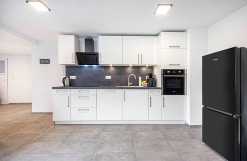 Hammenstedt Apartment | Apartment 'Ferienwohnung 1' with Private Terrace, Private Garden and Wi-Fi