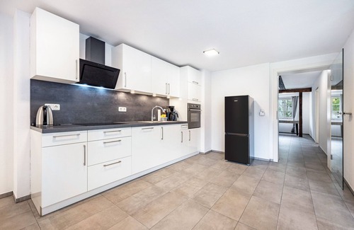 Hammenstedt Apartment | Apartment 'Ferienwohnung 1' with Private Terrace, Private Garden and Wi-Fi