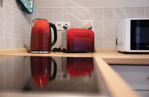 Lehe Apartment | Apartment 'Ferienwohnung Abendsonne' with Wi-Fi