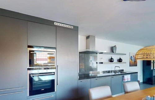 Lenz Apartment | Apartment Ferienwohnung Sot in Lantsch - 4 persons, 1 bedrooms