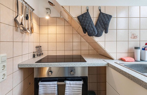 Auggen Apartment | Apartment 'Ferienwohnung Bolanz' with Wi-Fi