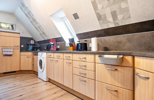 Burlo Apartment | Apartment 'Ferienwohnung Dornhege' with Private Terrace, Private Garden and Wi-Fi