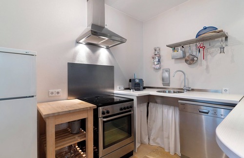 Durbach Apartment | Apartment 'Ferienwohnung Schmid' with Mountain View, Private Terrace and Wi-Fi